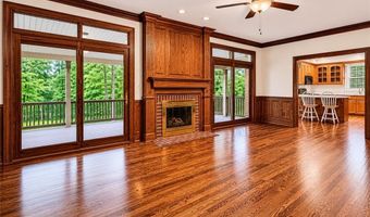 1018 Viewmont Dr, Asheboro, NC 27205