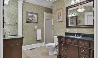 116 E Main St, Abingdon, VA 24210