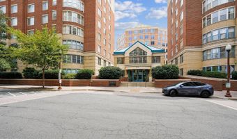 3830 9TH St N 606W, Arlington, VA 22203