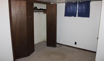 3 E Elm St, Alton, IL 62002