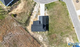 15 Swanee Dr, Albertville, AL 35950