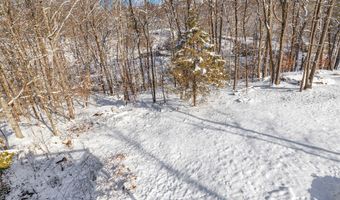 17 Stage Rd, Brookfield, CT 06804