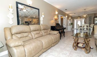 701 S Hill Ct, Biloxi, MS 39532
