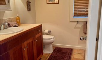 61-313 Kamehameha Hwy U, Haleiwa, HI 96712