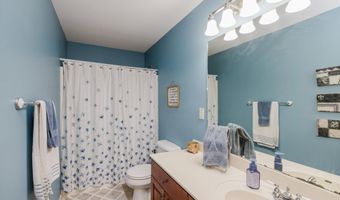 1401 Stamford Dr, Benton, AR 72019