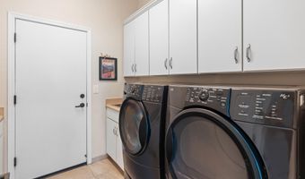 40715 N HARBOUR TOWN Ct, Anthem, AZ 85086