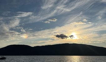 275 Shore Dr N, Bridgewater, NH 03222