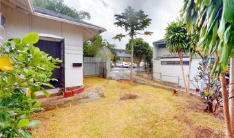 1914 Manoa Rd, Honolulu, HI 96822