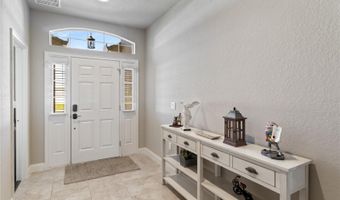 117 WALKERS POINT Dr, Auburndale, FL 33823