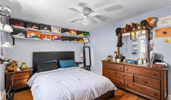 127 Gladstone St, Cranston, RI 02920