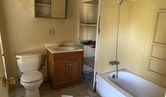 212 W Porter St, Albion, MI 49224