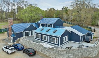 40 Dunbarton Center Rd, Bow, NH 03304