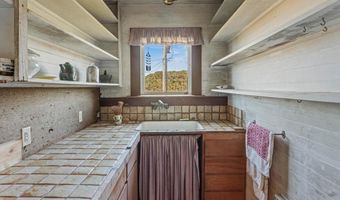 33850 East Ln, Albion, CA 95410