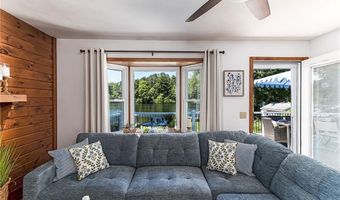 31 Sunset Dr, Hopkinton, RI 02832