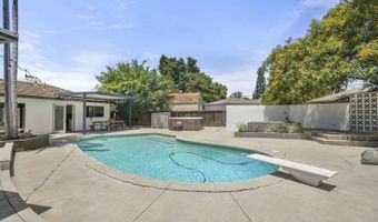 4877 Lorraine Dr, San Diego, CA 92115