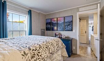 37 Avenue C, Burlington, VT 05408