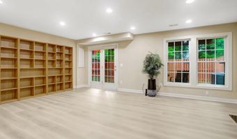 4694 HELEN WINTER Ter, Alexandria, VA 22312