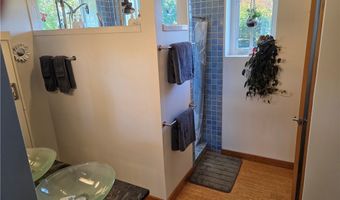 1304 E Queen St, Pendleton, SC 29670