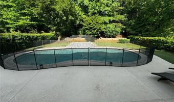 1025 Beacon Hill Xing, Alpharetta, GA 30005