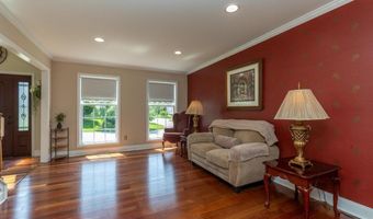 1 SALINA Ct, Hockessin, DE 19707