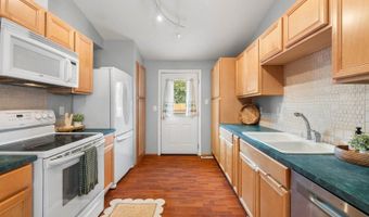 4590 SW Savannah Pl, Beaverton, OR 97078