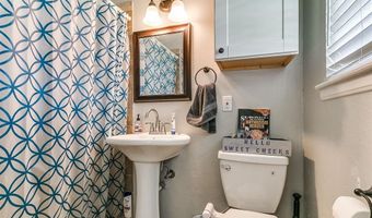 2201 N Mueller Ave, Bethany, OK 73008