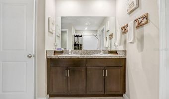 5426 RAINWOOD MEADOWS Dr, Apollo Beach, FL 33572