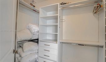 7000 ISLAND BL 2806, Aventura, FL 33160