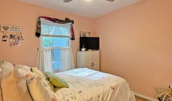 69 Bradford Ct, Aberdeen, NJ 07747