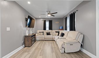 734 S Winter St, Adrian, MI 49221