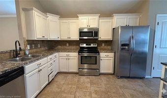 219 Bridgewater Dr, Barling, AR 72923