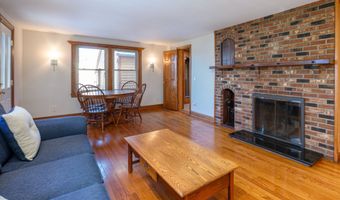 975 Wolf Hill Rd, Cheshire, CT 06410