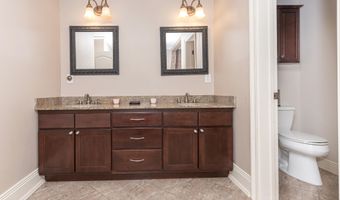 386 Meaut St, Biloxi, MS 39530