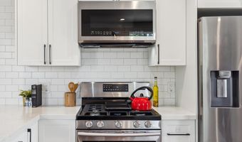 1525 Stanton St, Alameda, CA 94501