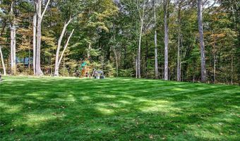296 Twin Brook Ln, Coventry, RI 02816