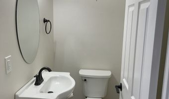82 Bingham St, Bristol, CT 06010
