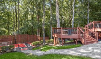 106 WHISTLING WOOD Ct, Accokeek, MD 20607