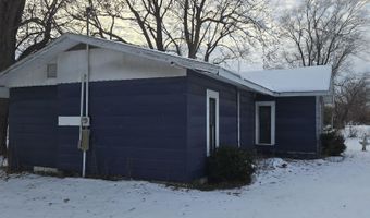 1666 Bridge St, Albia, IA 52531