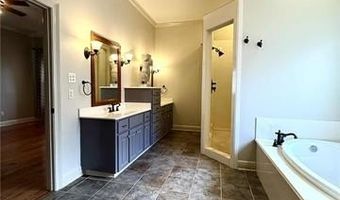 358 W SHORE Dr, Alexandria, LA 71303
