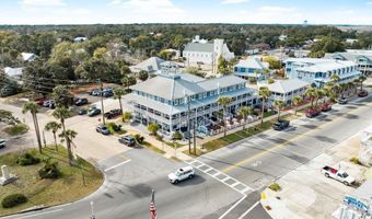 107 Ave B, Apalachicola, FL 32320