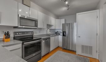 1600 N OAK St 1725, Arlington, VA 22209