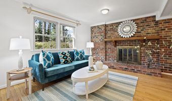 3808 WINTERSET Dr, Annandale, VA 22003