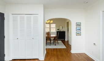 4131 College Ave, Des Moines, IA 50311