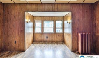 128 S West St, Allentown, PA 18102