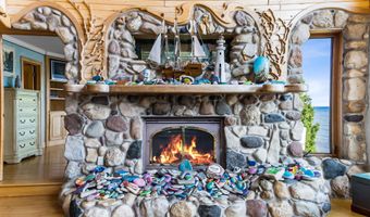 E7379 WASHINGTON Road, Algoma, WI 54201