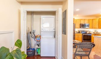 81 Floral St, Bath, ME 04530