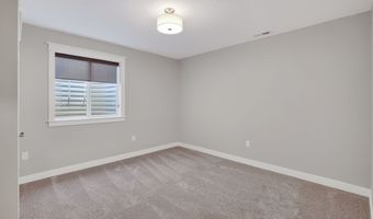 1511 NW Cedar Dr, Ankeny, IA 50023