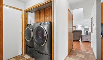 8032 NE 27th Ave, Altoona, IA 50009