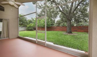 1052 ROYAL OAKS Dr, Apopka, FL 32703