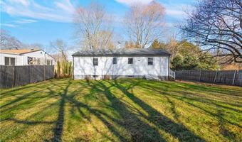 47 Shady Lea Rd, North Kingstown, RI 02852
